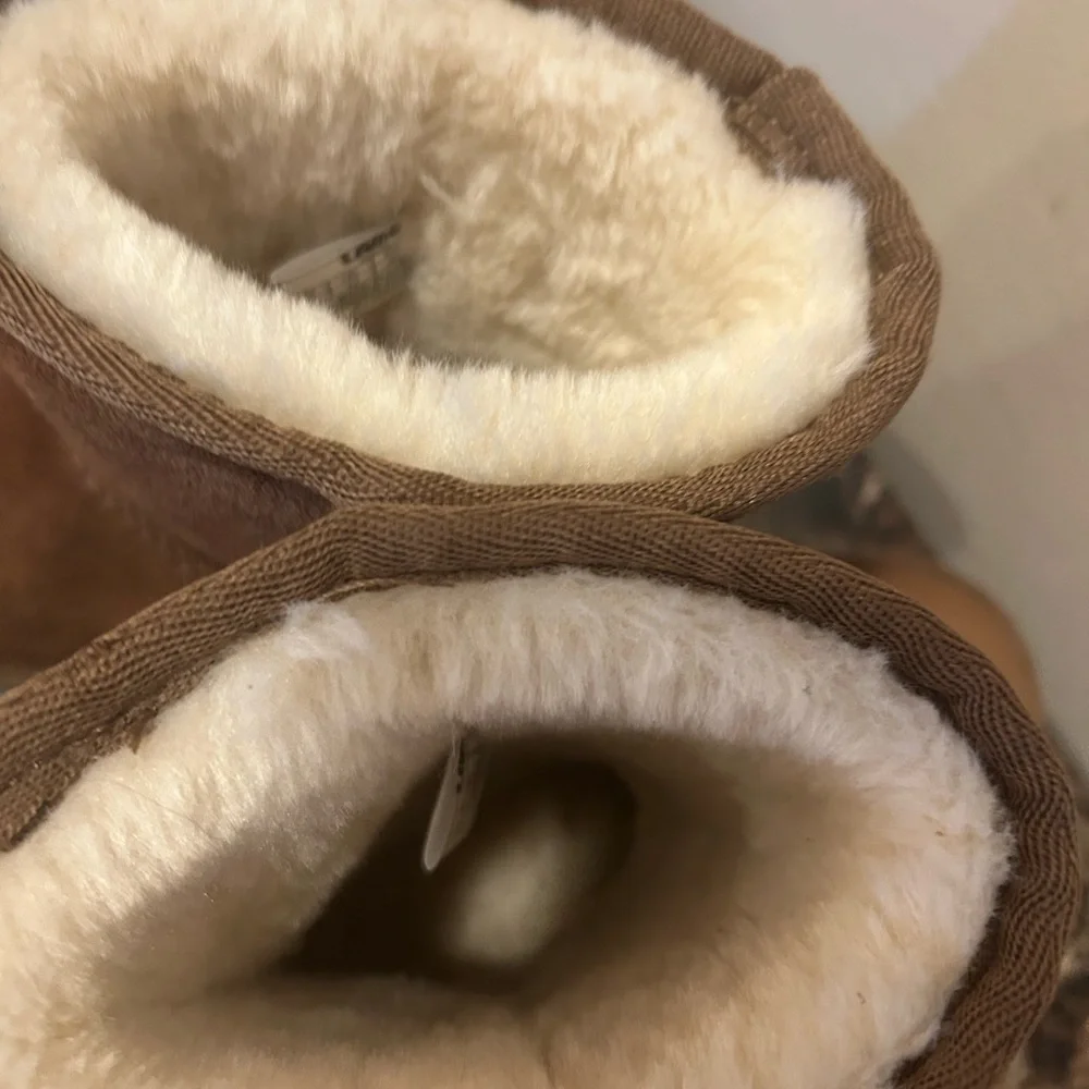 Lamo Cozy Brown faux fur Kids Boots -size 1
